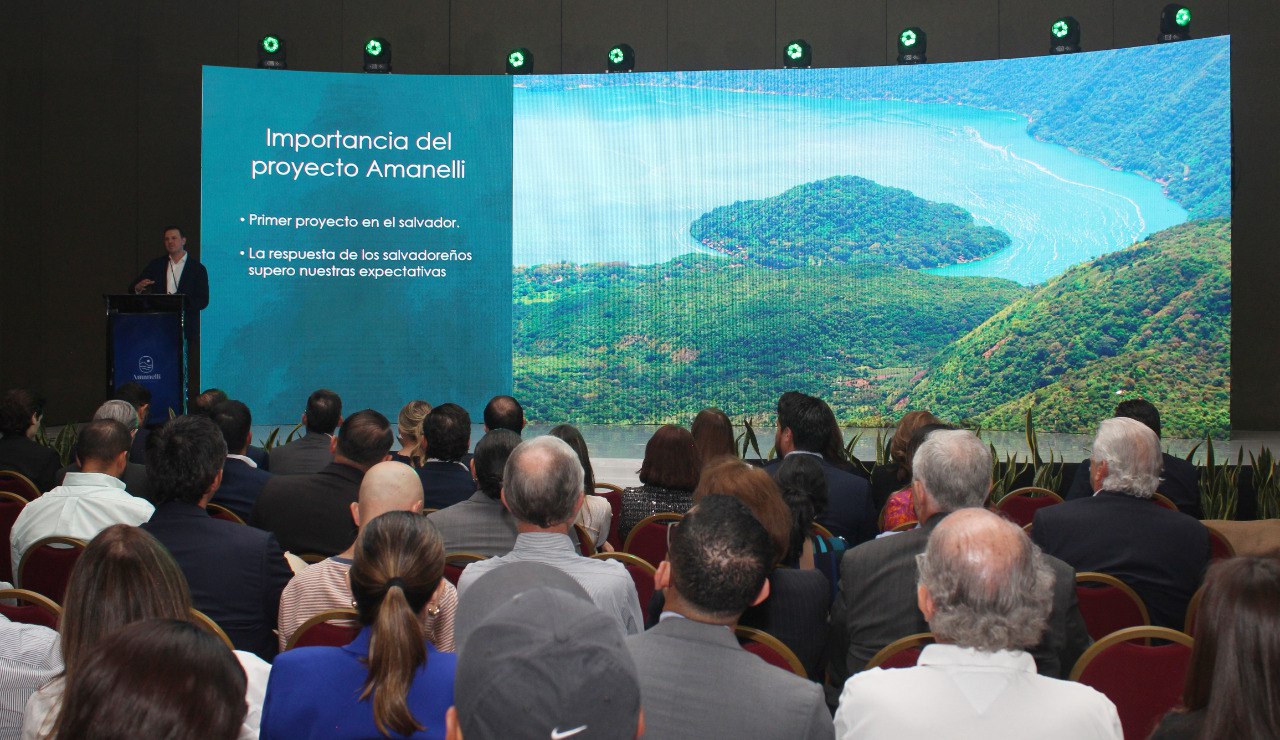 Presentan proyecto de apartamentos en lago de Coatepeque Amanelli
